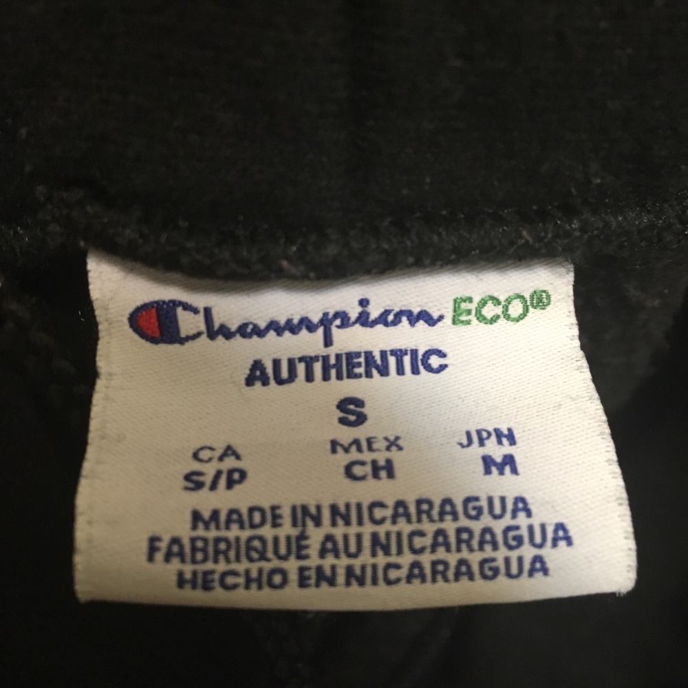 Champion Eco Logo Hoodie - Picture 7 of 7